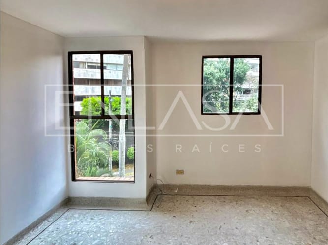 Apartamento de 3 alcobas en venta en Santa Teresita, Cali, 181 m² · foto 12 de 16