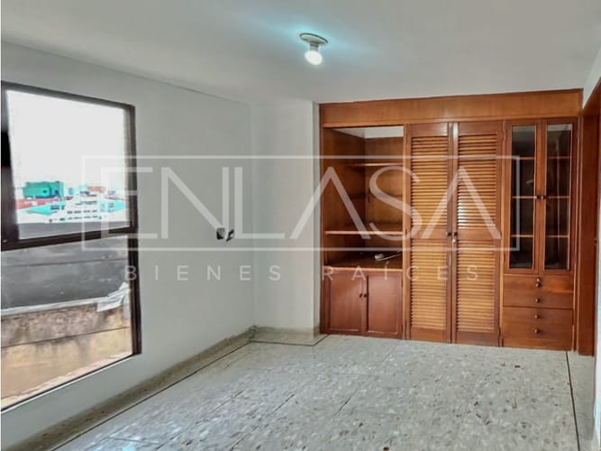 Apartamento de 3 alcobas en venta en Santa Teresita, Cali, 181 m² · foto 14 de 16