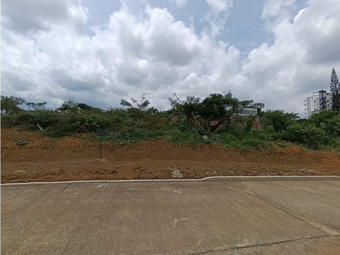 Lote en venta en Ciudad Jardin, Cali, 518 m² · foto 4 de 10