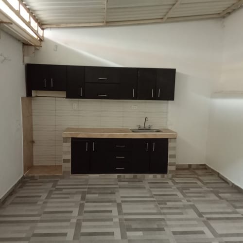 Casa de 5 alcobas en arriendo en La Cumbre, Floridablanca, 100 m² · foto 13 de 17