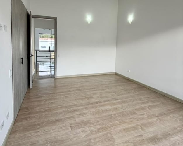 Casa de 3 alcobas en venta en Los Salados, El Retiro, 265 m² · foto 10 de 18