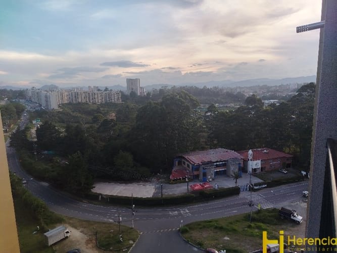 Apartamento de 2 alcobas en venta en Cimarronas, Rionegro, 56 m² · foto 11 de 23