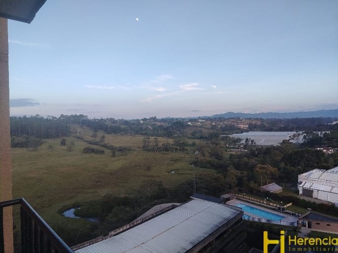 Apartamento de 2 alcobas en venta en Cimarronas, Rionegro, 56 m² · foto 13 de 23