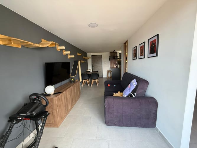 Apartamento de 2 alcobas en arriendo en Campo Alegre, Medellín, 60 m² · foto 3 de 11