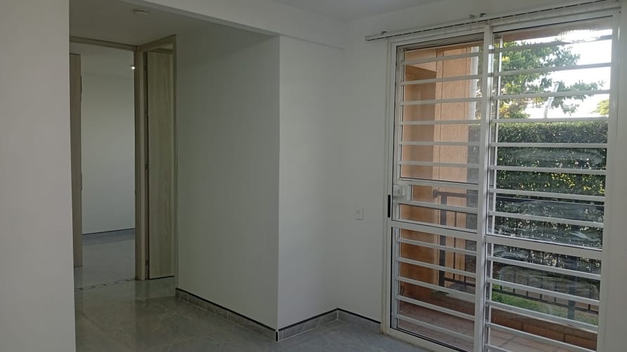 Apartamento de 2 alcobas en arriendo en El Carmelo, Candelaria, 56 m² · foto 2 de 24