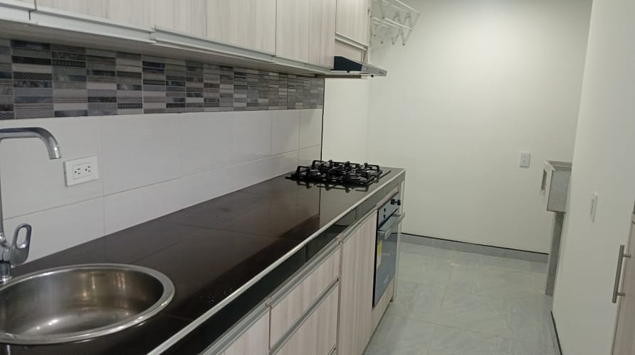 Apartamento de 2 alcobas en arriendo en El Carmelo, Candelaria, 56 m² · foto 5 de 24