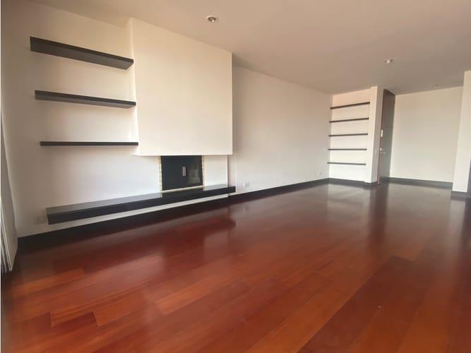 Apartamento de 2 alcobas en venta en Bella Suiza, Bogotá, 101 m² · foto 2 de 12