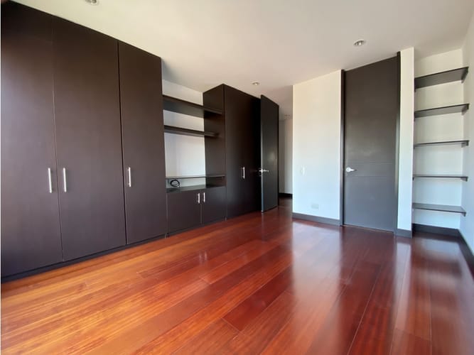 Apartamento de 2 alcobas en venta en Bella Suiza, Bogotá, 101 m² · foto 7 de 12
