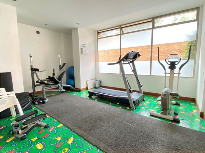 Apartamento de 2 alcobas en venta en Bella Suiza, Bogotá, 101 m² · foto 9 de 12