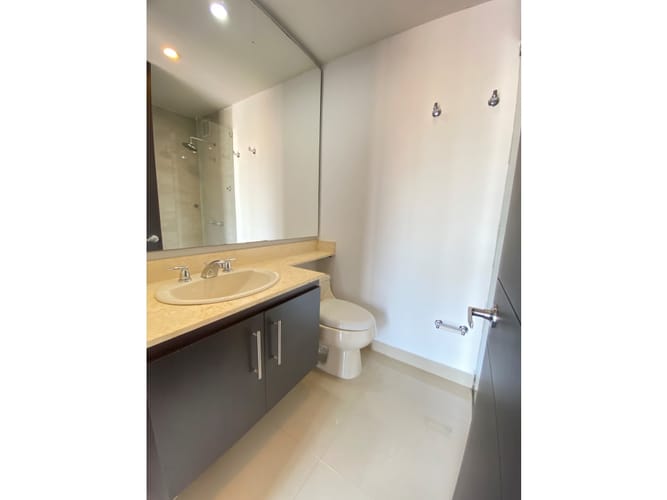 Apartamento de 2 alcobas en venta en Bella Suiza, Bogotá, 101 m² · foto 11 de 12