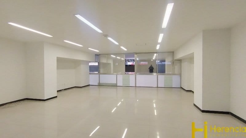 Oficina en venta en Niquia, Bello, 66 m² · foto 2 de 11