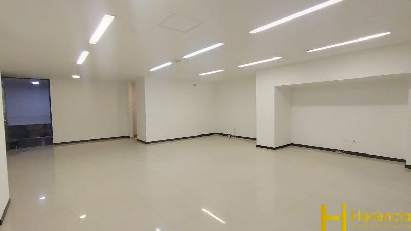 Oficina en venta en Niquia, Bello, 66 m² · foto 3 de 11