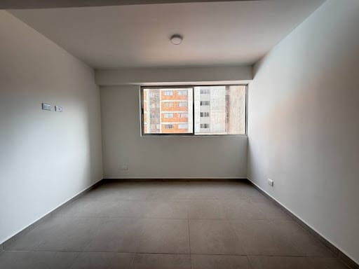 Apartamento de 2 alcobas en arriendo en Madera, Bello, 40 m² · foto 4 de 15