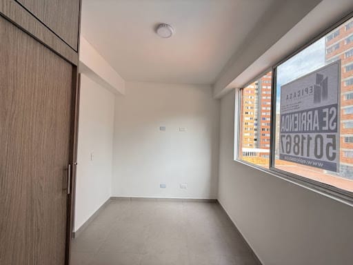 Apartamento de 2 alcobas en arriendo en Madera, Bello, 40 m² · foto 10 de 15