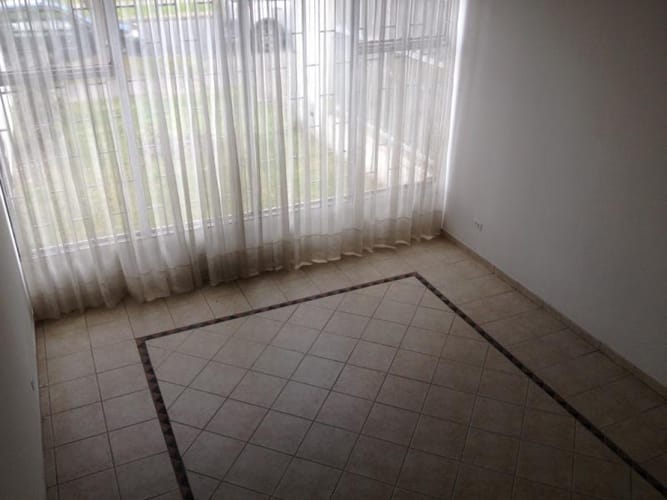 Casa de 4 alcobas en venta en Modelia, Bogotá, 168 m² · foto 6 de 9