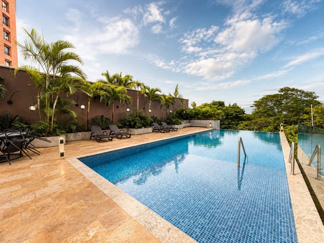 Apartamento de 3 alcobas en venta en La Arboleda, Cali, 252 m² · foto 21 de 21