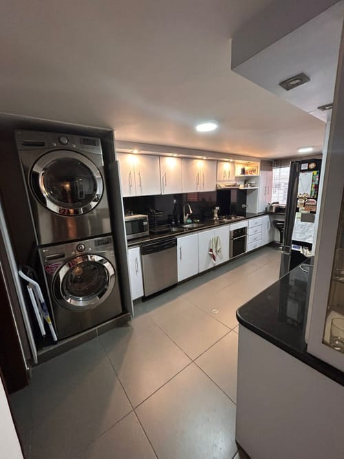 Apartamento de 3 alcobas en venta en Bella Suiza, Bogotá, 195 m² · foto 11 de 15