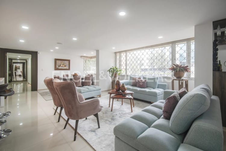 Apartamento en venta en Santa Paula, Bogotá · foto 4 de 15