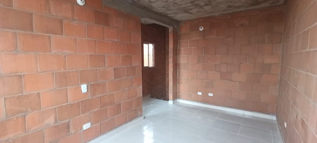 Casa de 2 alcobas en arriendo en Paso De La Bolsa, Jamundí, 95 m² · foto 10 de 13