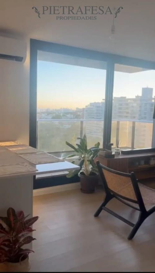 Apartamento en alquiler, 2 dormitorios, 1 baño, terraza, garaje doble. Malvin. · Foto 1