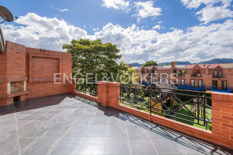 Casa de 4 alcobas en venta en Cr Los Nogales, Chía, 200 m² · foto 14 de 18