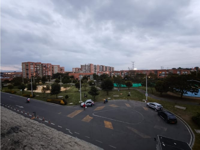 Apartamento de 3 alcobas en venta en Pinos Polo Club, Mosquera, 74 m² · foto 3 de 24