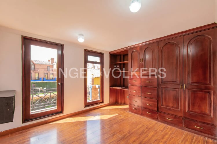 Casa de 4 alcobas en venta en Cr Los Nogales, Chía, 200 m² · foto 9 de 18