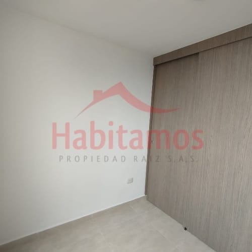 Apartamento de 3 alcobas en arriendo en Alto Del Medio, Rionegro, 60 m² · foto 9 de 16