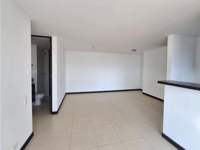 Apartamento de 3 alcobas en arriendo en Santa Catalina, Itagüí, 72 m² · foto 8 de 24