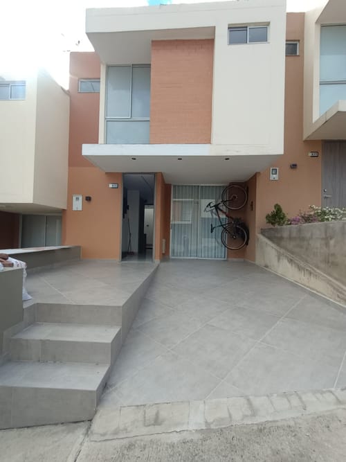 Casa de 2 alcobas en arriendo en La Floresta, Los Patios, 65 m² · foto 2 de 18