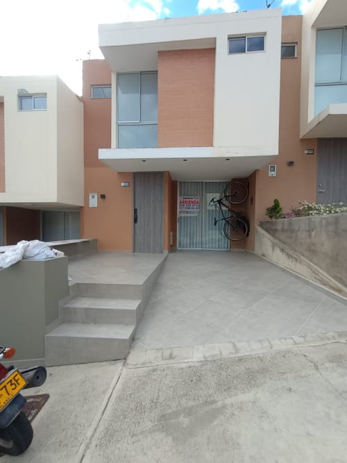 Casa de 2 alcobas en arriendo en La Floresta, Los Patios, 65 m² · foto 3 de 18