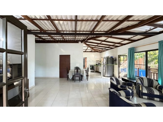 Casa de 4 alcobas en venta en Bolo San Isidro, Palmira, 507 m² · foto 3 de 13