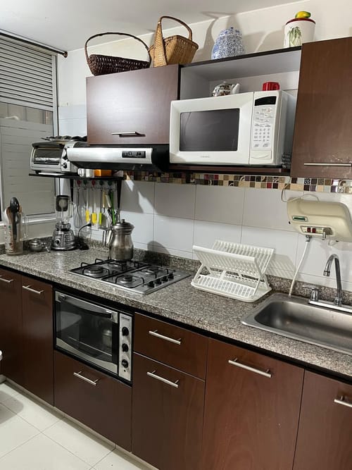 Apartamento de 3 alcobas en venta en Santa Teresa, Bogotá, 72 m² · foto 2 de 17