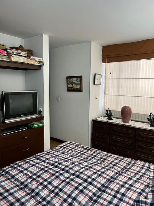 Apartamento de 3 alcobas en venta en Santa Teresa, Bogotá, 72 m² · foto 5 de 17