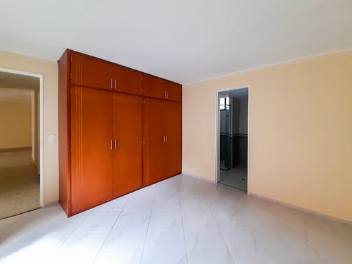 Apartamento de 3 alcobas en arriendo en El Portal, Envigado, 100 m² · foto 5 de 14