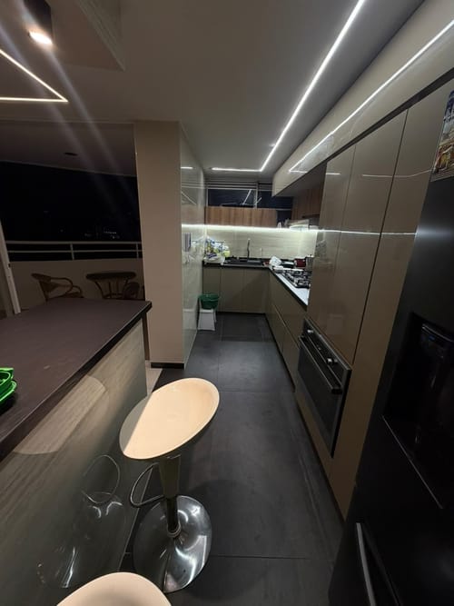 Apartamento de 4 alcobas en venta en Conjunto Residencial Mediterrane Santorine, Floridablanca, 195 m² · foto 8 de 16