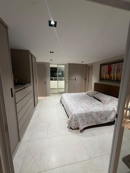 Apartamento de 4 alcobas en venta en Conjunto Residencial Mediterrane Santorine, Floridablanca, 195 m² · foto 11 de 16