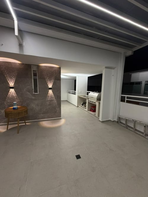 Apartamento de 4 alcobas en venta en Conjunto Residencial Mediterrane Santorine, Floridablanca, 195 m² · foto 2 de 16