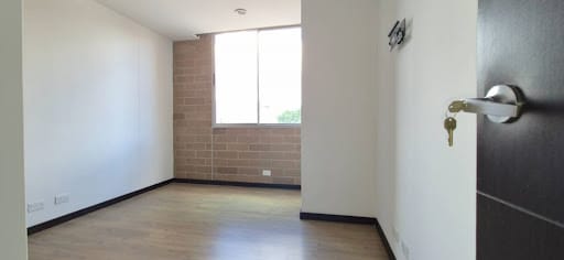 Apartamento de 2 alcobas en arriendo en Estadio, Medellín, 76 m² · foto 13 de 15