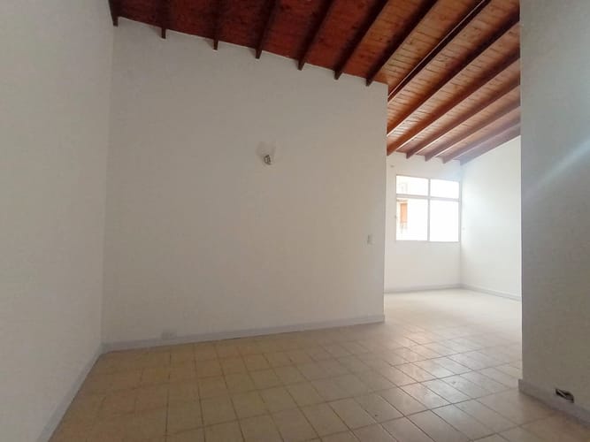 Apartamento de 1 alcoba en arriendo en Laureles, Medellín, 65 m² · foto 4 de 19