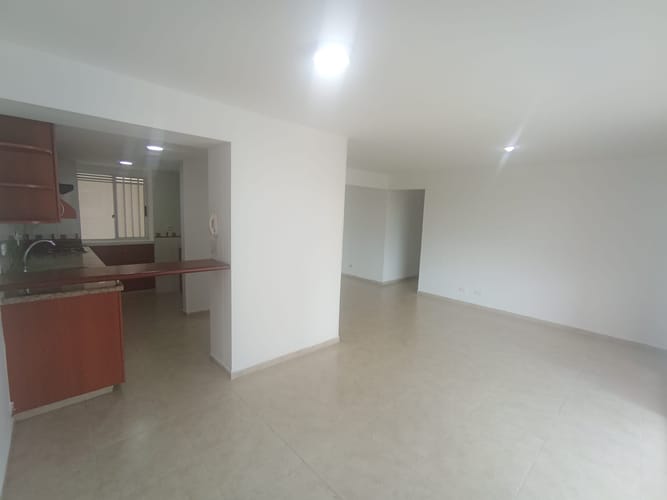 Apartamento de 3 alcobas en venta en Cañaveral, Floridablanca, 87 m² · foto 2 de 24