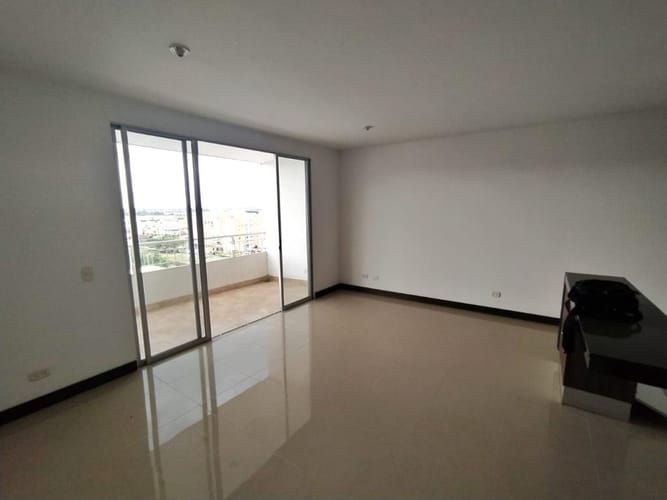 Apartamento de 3 alcobas en arriendo en Valle Del Lili, Cali, 79 m² · foto 5 de 24