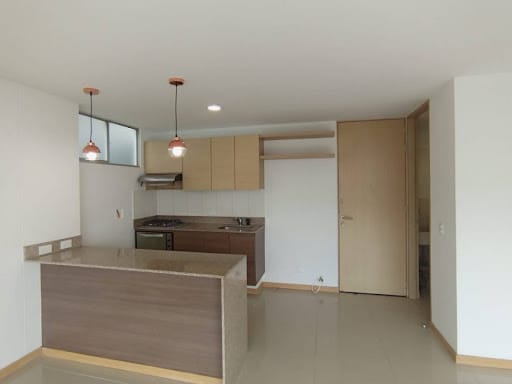 Apartamento de 2 alcobas en arriendo en Vía Las Palmas, Medellín, 68 m² · foto 2 de 15
