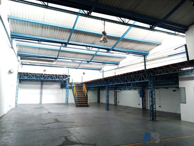 Bodega en arriendo en Holanda, Sabaneta, 760 m² · foto 3 de 24