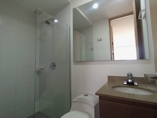 Apartamento de 2 alcobas en arriendo en Vía Las Palmas, Medellín, 68 m² · foto 8 de 15