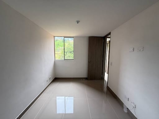 Apartamento de 3 alcobas en arriendo en San Antonio De Prado, Medellín, 44 m² · foto 8 de 9