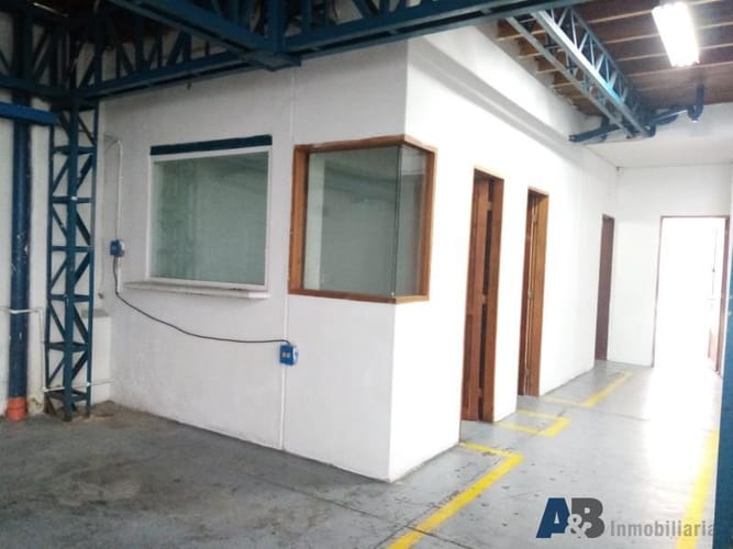 Bodega en arriendo en Holanda, Sabaneta, 760 m² · foto 14 de 24