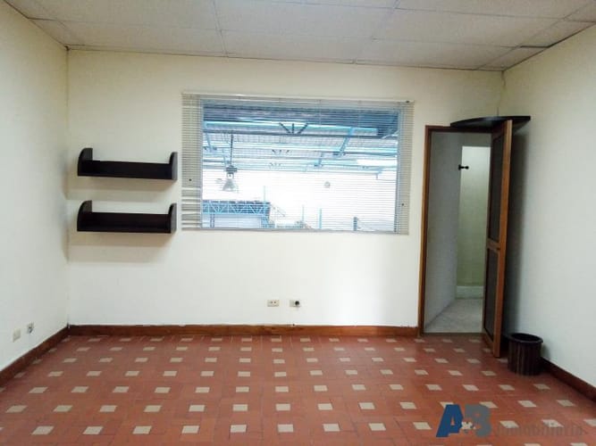 Bodega en arriendo en Holanda, Sabaneta, 760 m² · foto 21 de 24