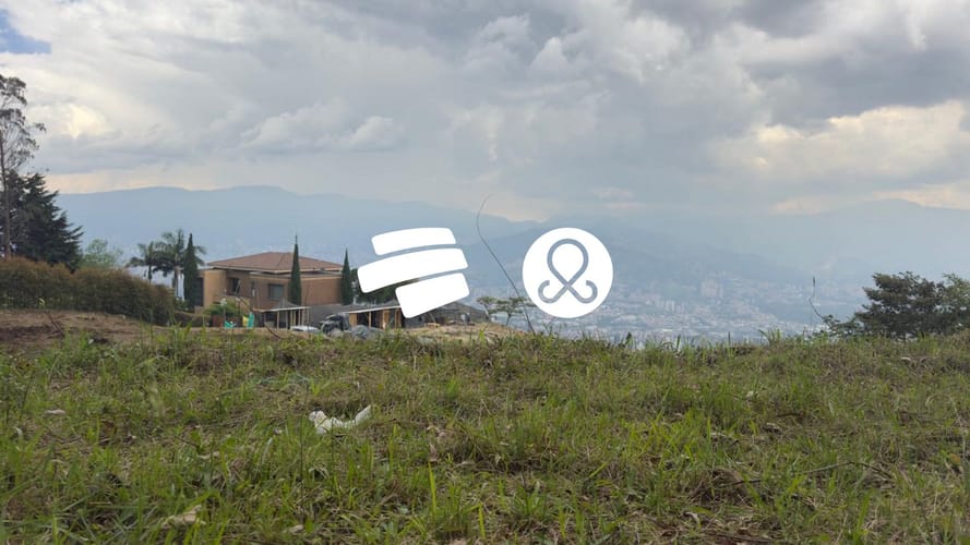 Lote en venta en Las Palmas, Medellín, 2177 m² · foto 5 de 7