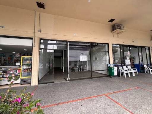 Local en arriendo en La Esmeralda, Itagüí, 240 m² · foto 2 de 13